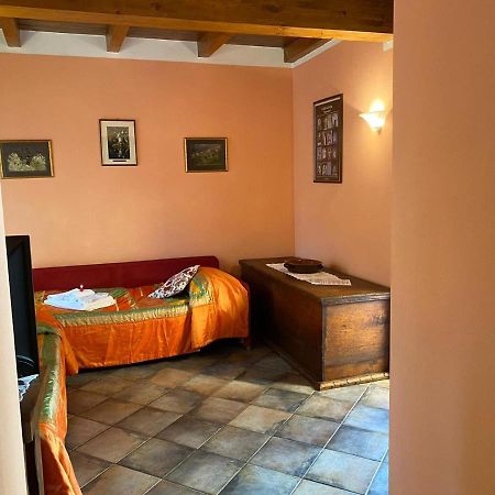 카레지네 Borgo Delle Panie B&B 외부 사진