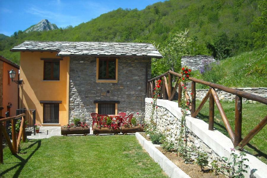 카레지네 Borgo Delle Panie B&B 외부 사진