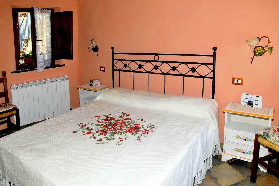 카레지네 Borgo Delle Panie B&B 외부 사진