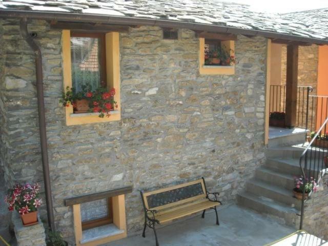 카레지네 Borgo Delle Panie B&B 외부 사진