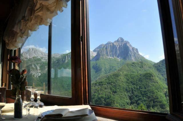 카레지네 Borgo Delle Panie B&B 외부 사진